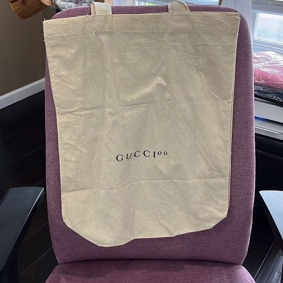 Gucci shoppers  - Picture 4 of 10